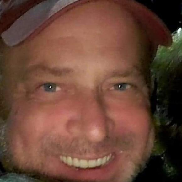 Meet your Posher, Fred - Picture 1 of 1